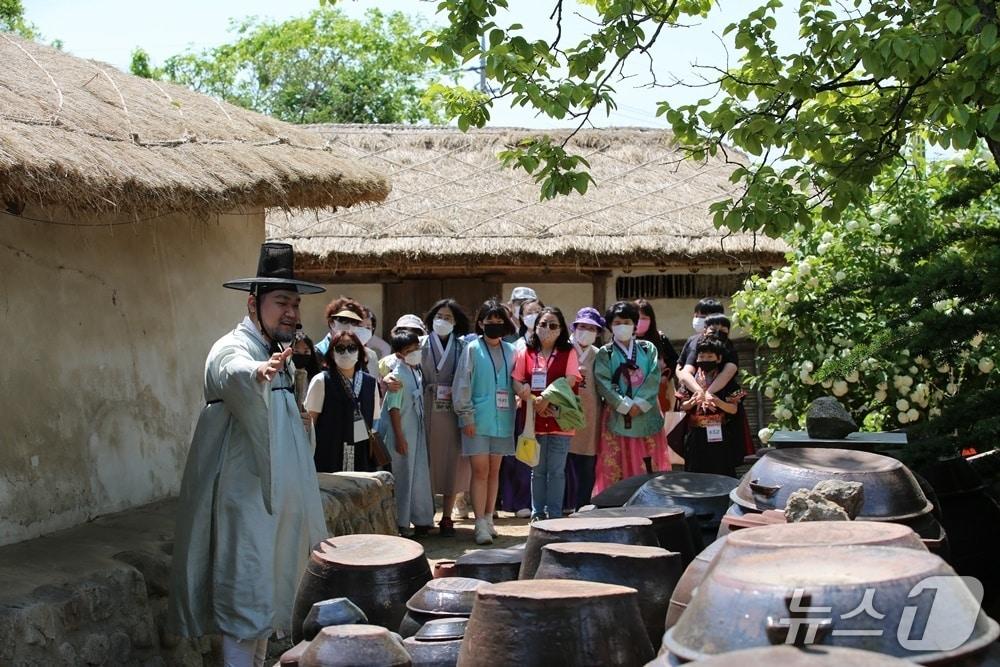 본문 이미지 - 김제시가 체류형 생활인구 확충을 위해 5~6월 두달 간 일주일 살기 프로그램을 운영한다.(김제시 제공. 재판매 및 DB 금지)