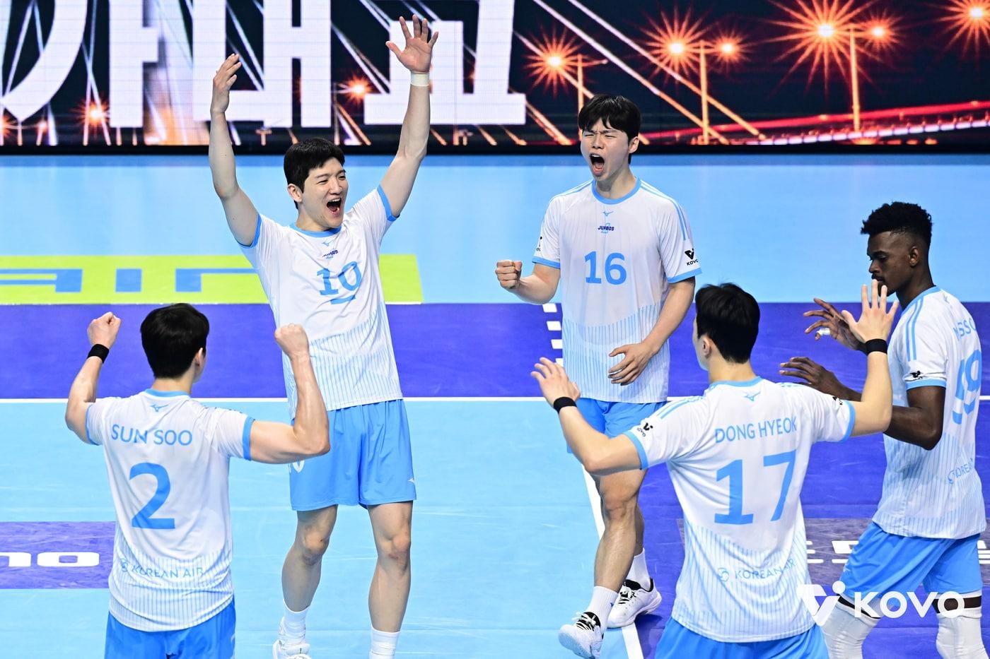 본문 이미지 - 대한항공이 챔피언결정전 2차전을 승리했다.(KOVO제공) 