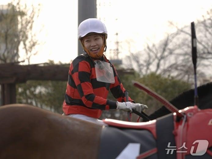 본문 이미지 - 렛츠런파크 부산경남 소속 최은경 기수.(렛츠런파크 부산경남 제공. 재판매 및 DB금지)