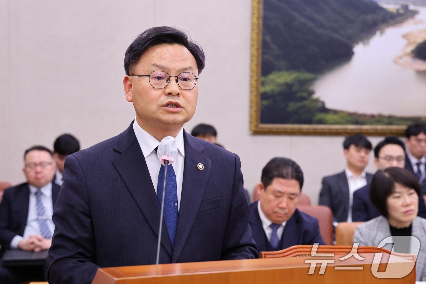 본문 이미지 - 김성범 전 해양수산부 차관. 2026.4.6 ⓒ 뉴스1 신웅수 기자