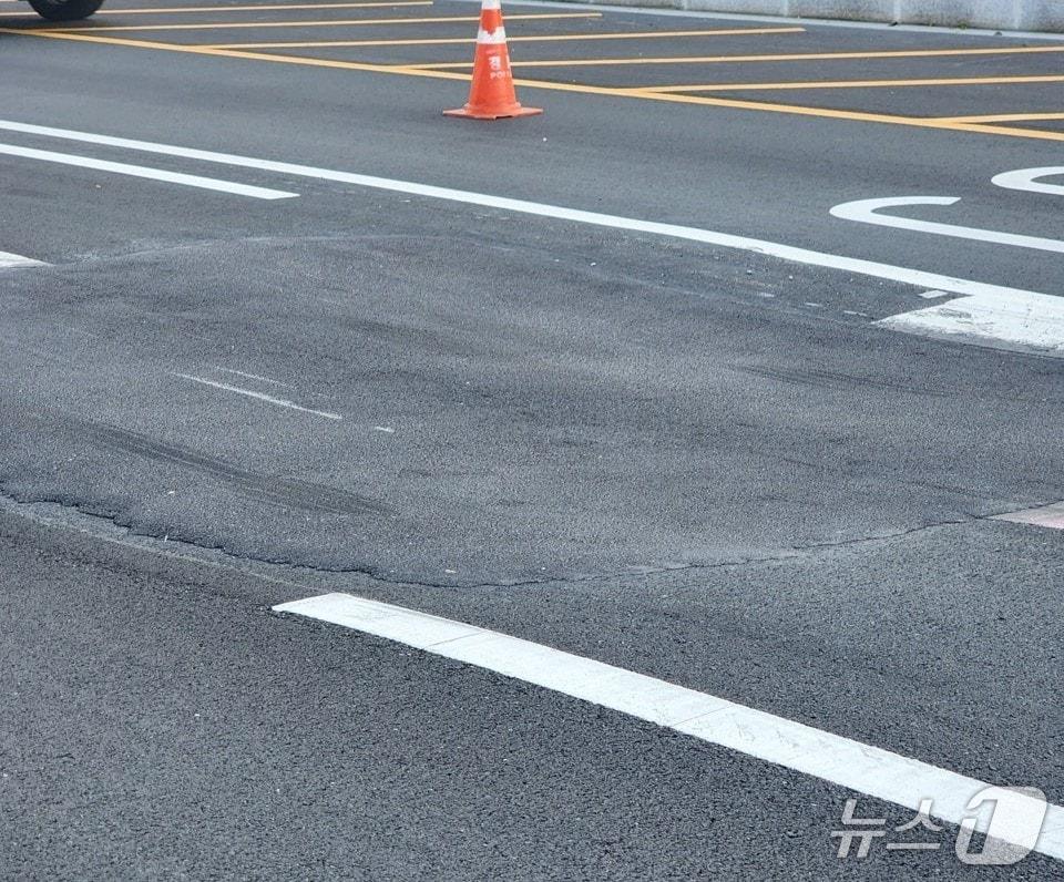 본문 이미지 - 전날 수영강변지하차도 입구.(부산시 제공. 재판매 및 DB금지)