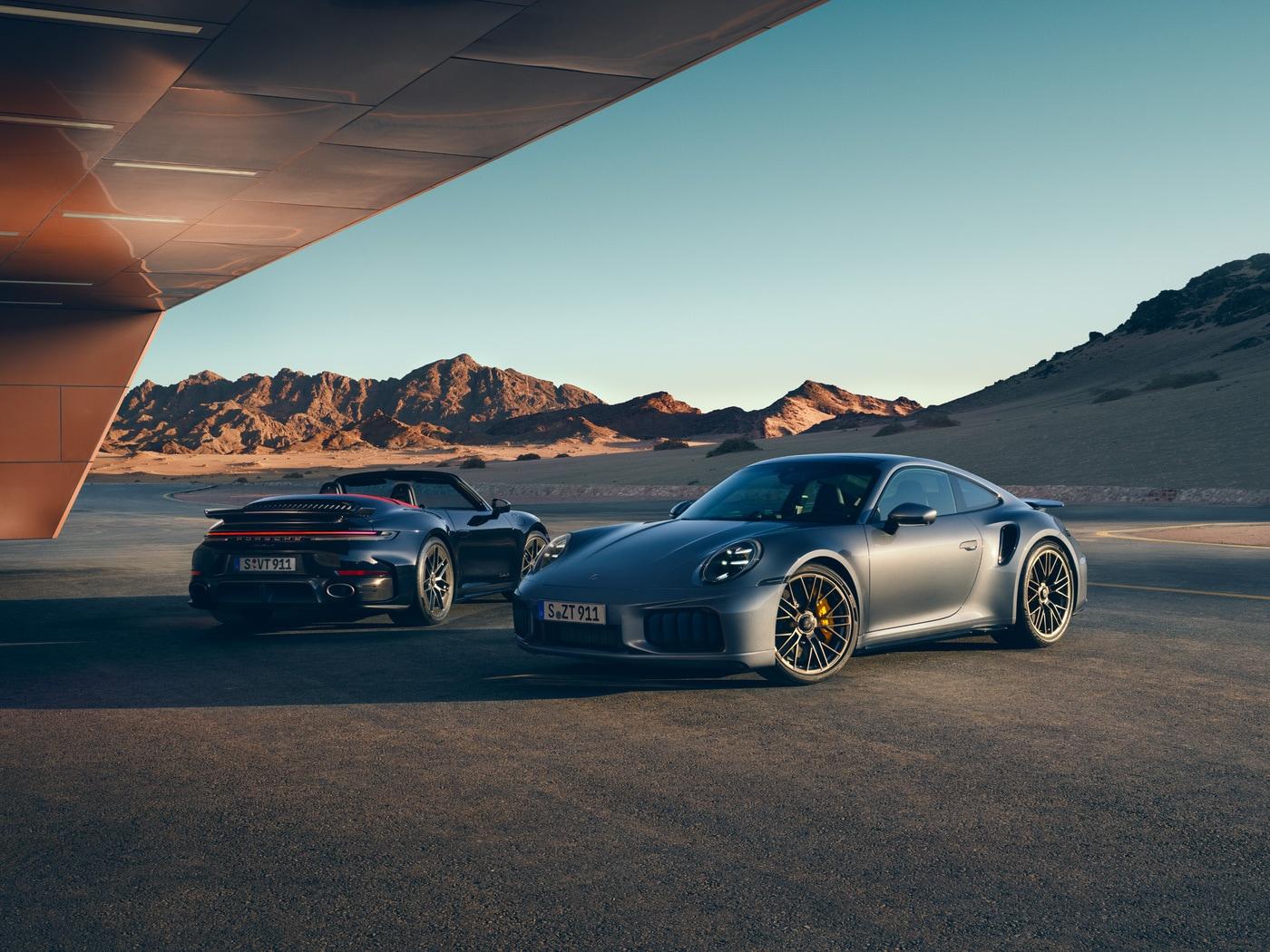 본문 이미지 - 911 터보 S 카브리올레, 911 터보 S 쿠페. (포르쉐코리아 제공)