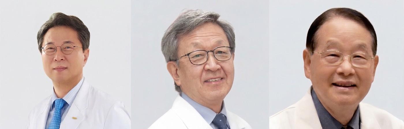 본문 이미지 -  제34회 JW중외박애상 수상자인 신응진 순천향대부천병원 교수(왼쪽부터), JW중외봉사상 수상자인 전성훈 서울아산병원 교수, 박중겸의료법인 한마음의료재단 하나병원 이사장. (JW중외제약 제공)