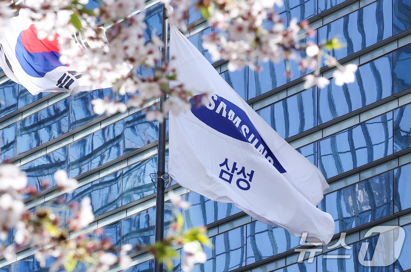 본문 이미지 -  서울 서초구 삼성전자 사옥. 2026.4.7 ⓒ 뉴스1 김성진 기자