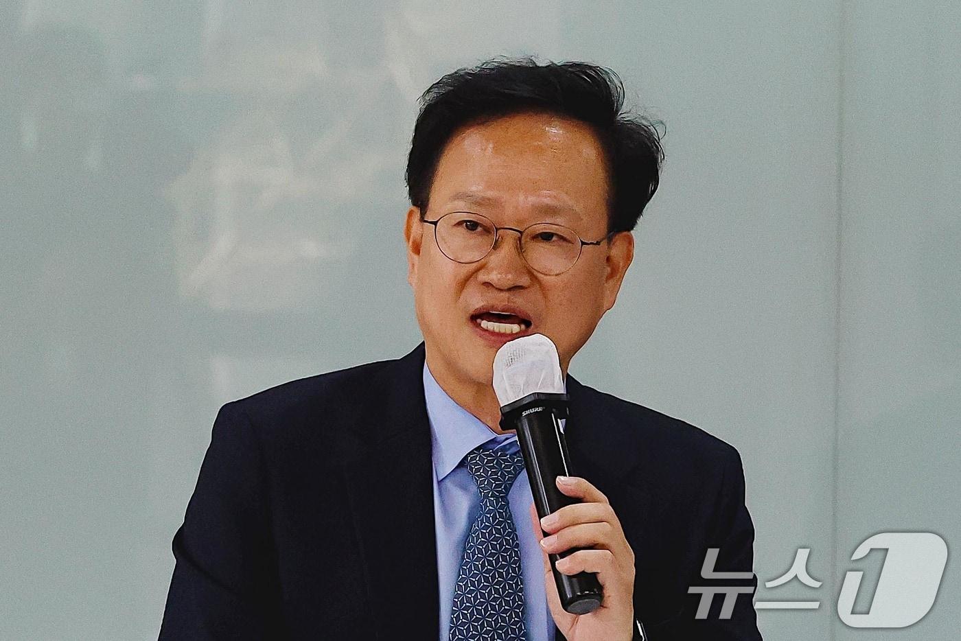 본문 이미지 - 송재봉 더불어민주당 충북도당위원장 ⓒ 뉴스1 