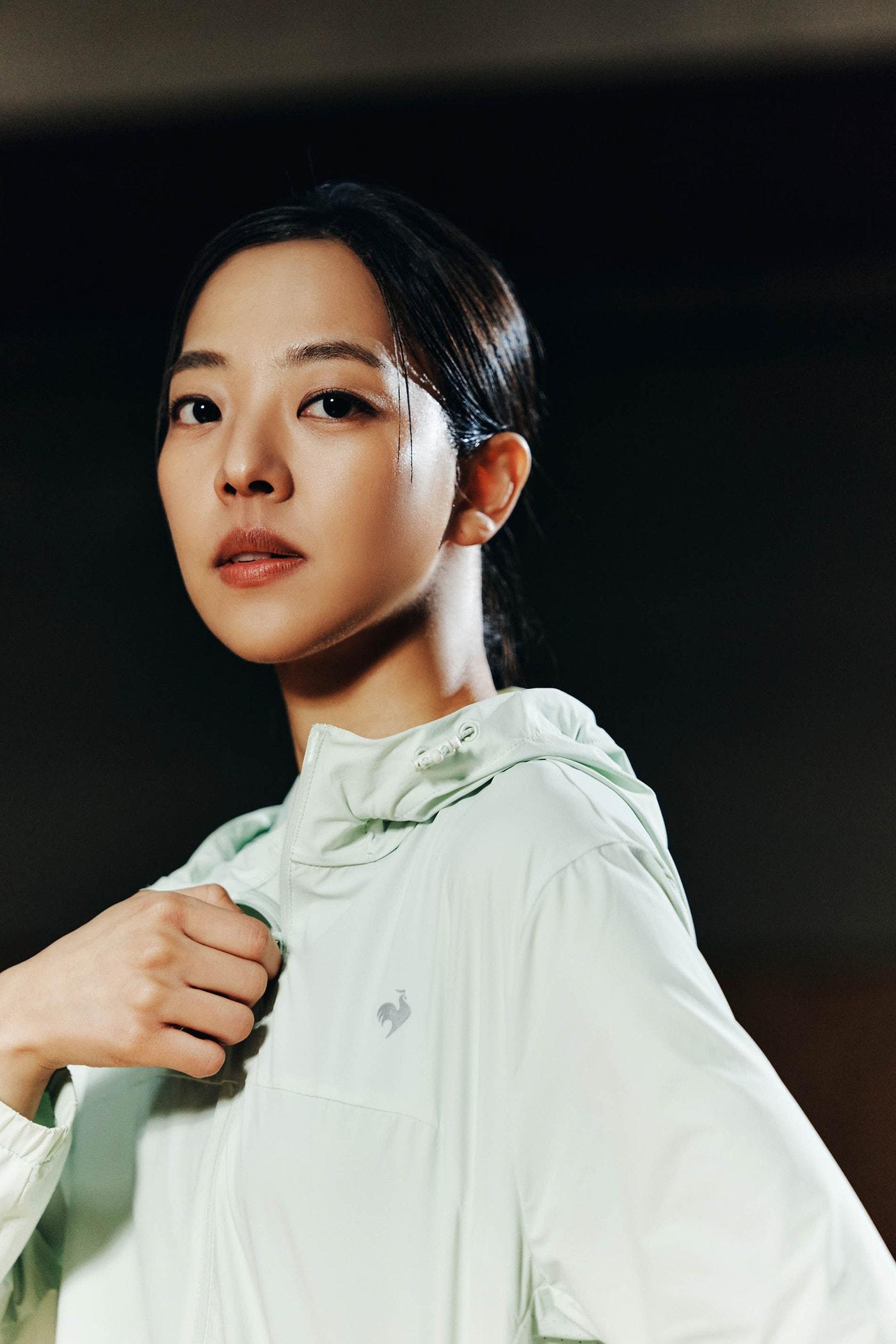 본문 이미지 - 르꼬끄 스포르티브가 김보름과 함께한 '에어리 재킷' 캠페인 화보를 공개했다.(르꼬끄 제공)