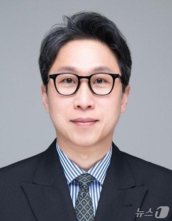 본문 이미지 - LH 신임 이사회 의장으로 선임된 우윤석 숭실대 교수.(숭실대 제공)