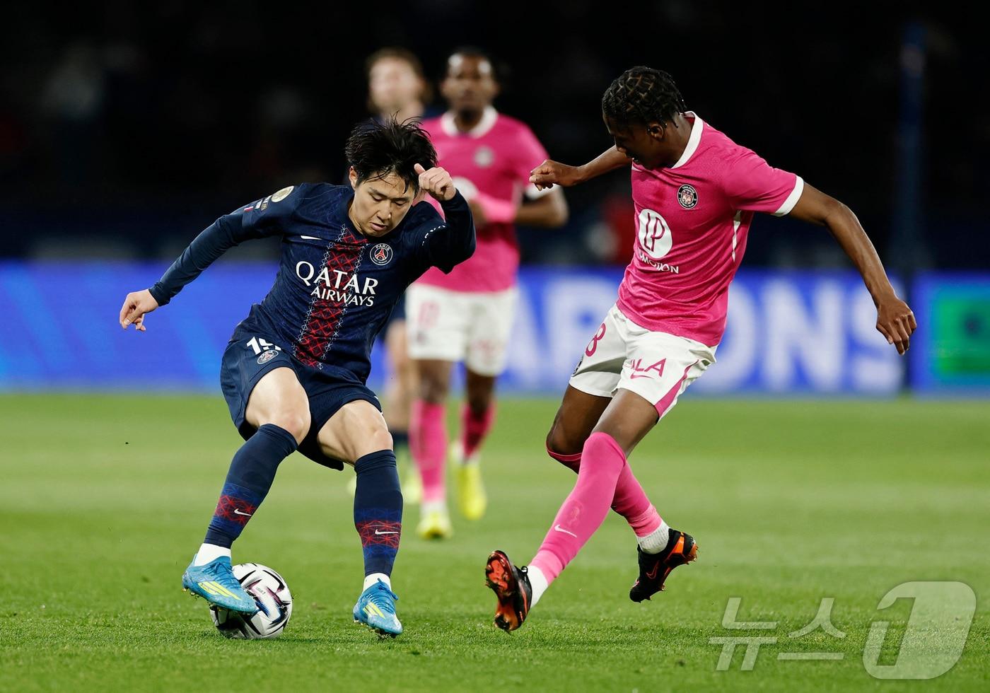 본문 이미지 - PSG의 이강인 ⓒ 로이터=뉴스1