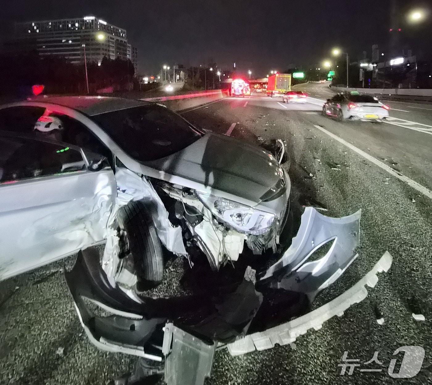 본문 이미지 - 사고현장(인천소방본부 제공/뉴스1)