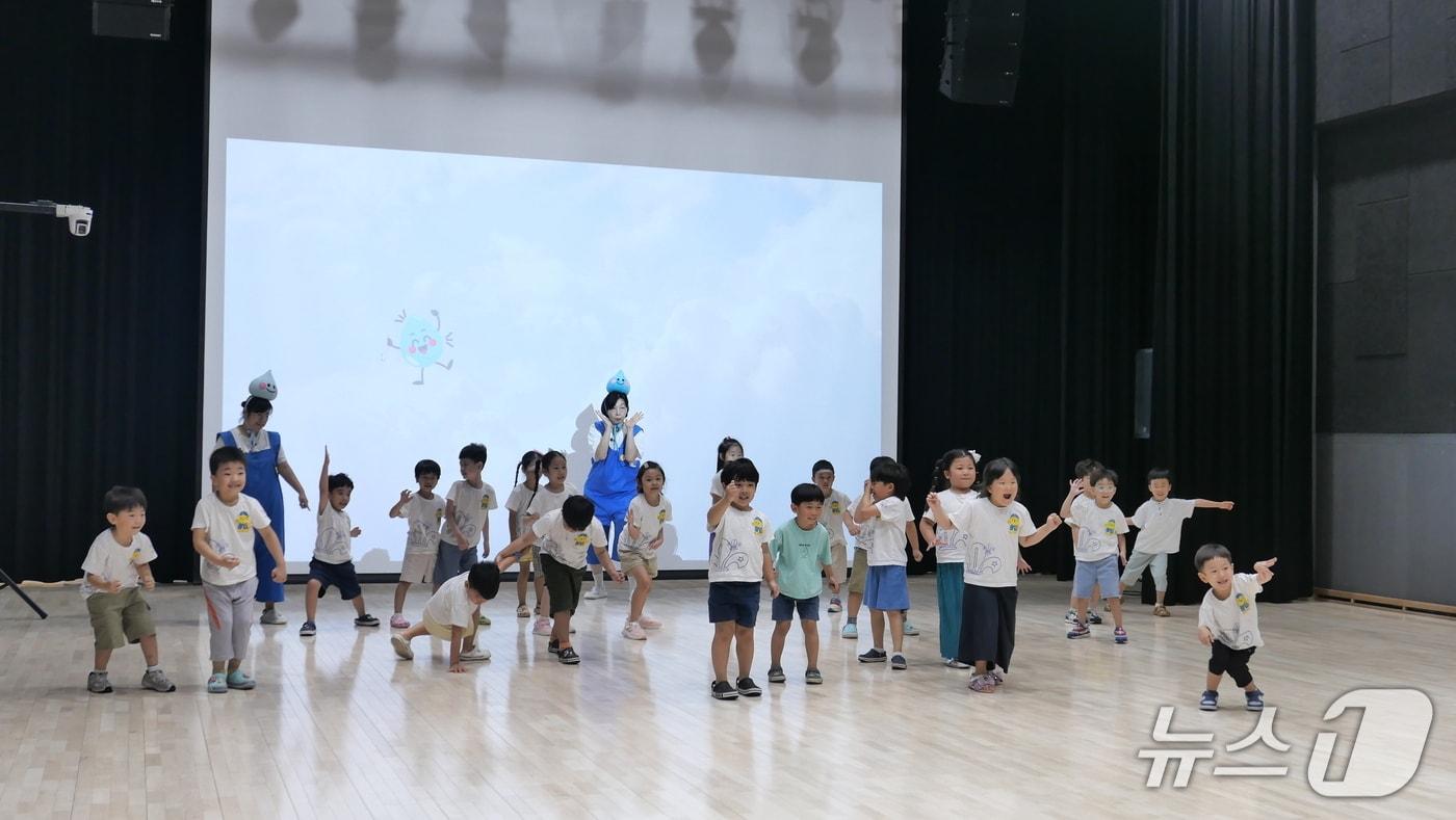 본문 이미지 - 부산진문화재단은 부산시와 부산문화재단이 지원하는 '2026 유아 문화예술교육 지원사업'에 3년 연속 선정됐다. (부산진구 제공. 재판매 및 DB금지)