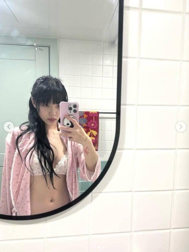 본문 이미지 - 지민 인스타그램
