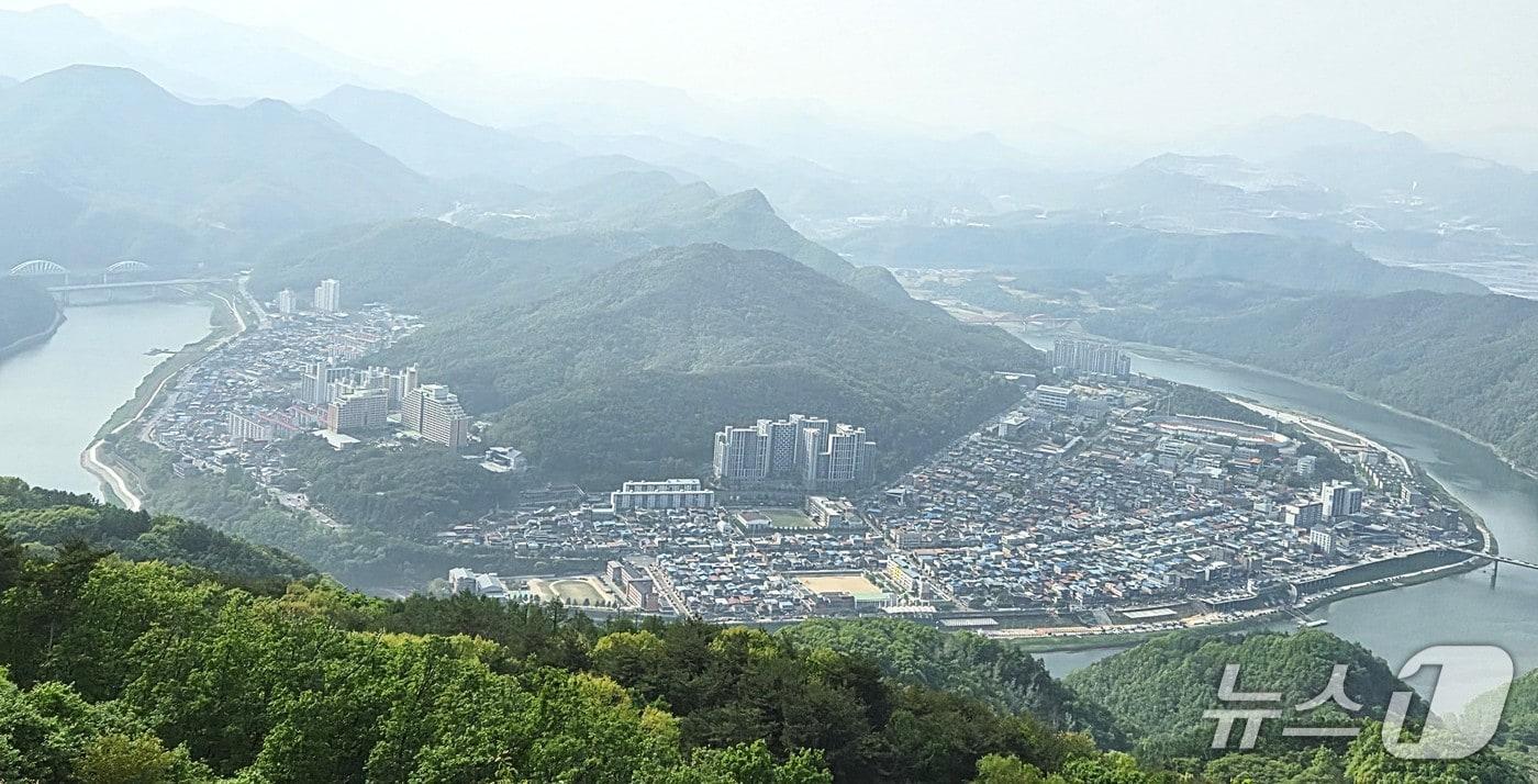 본문 이미지 -  충북 단양읍내 전경.2026.5.10/뉴스1