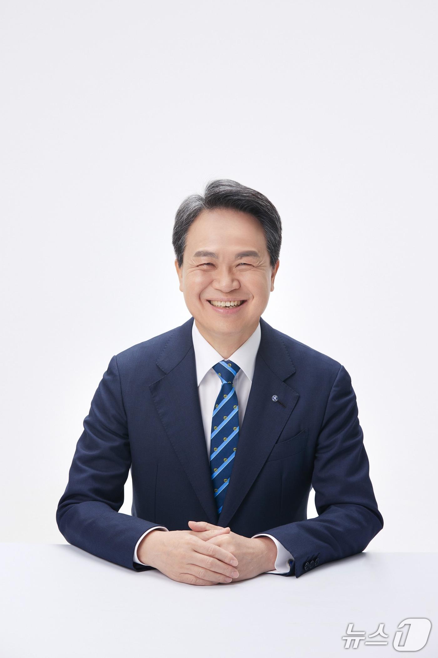 본문 이미지 - 진옥동 신한금융그룹 회장 (사진제공=신한금융그룹)