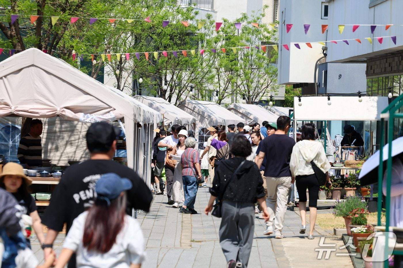 본문 이미지 - '제40회 이천도자기축제' 때 모습.(이천시 제공)