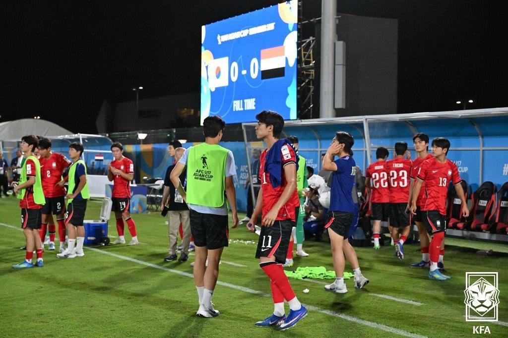 본문 이미지 - 17세 이하 축구대표팀이 14일(한국시간) 사우디아라비아 제다의 킹 압둘라 스포츠 시티에서 열린 예멘과 2026 AFC U17 아시안컵 C조 조별리그 최종 3차전에서 0-0으로 비겼다. (대한축구협회 제공)