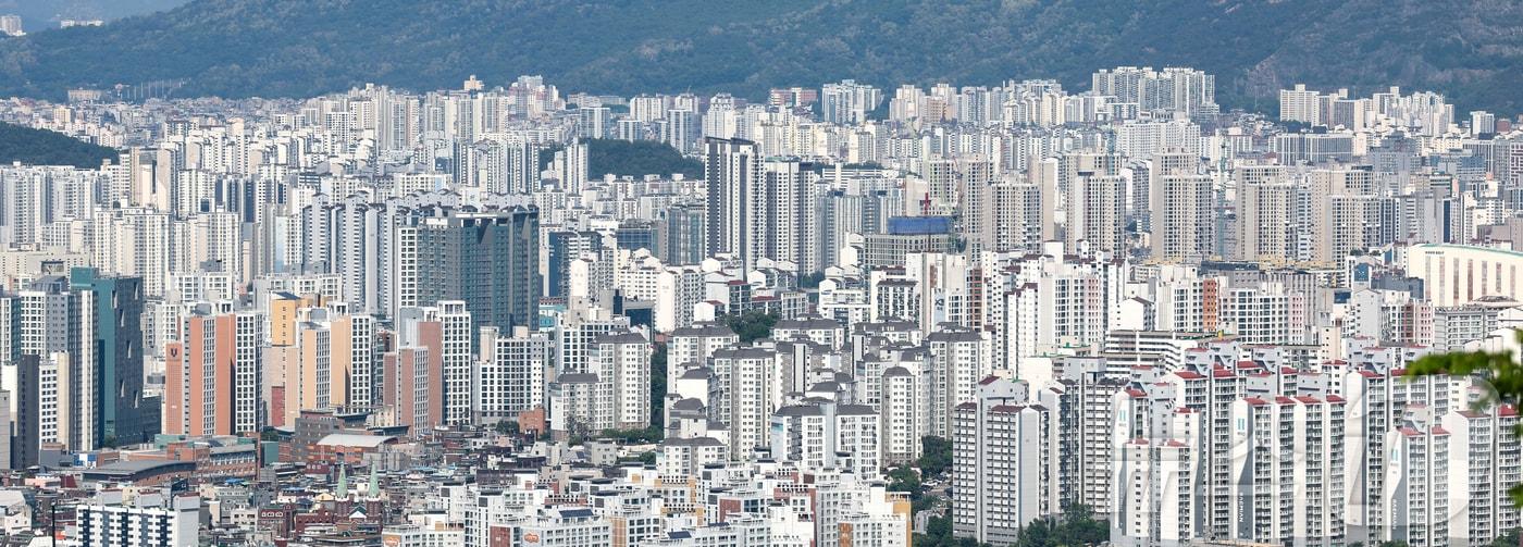 본문 이미지 -  서울 시내 아파트 단지의 모습. 2026.5.14 ⓒ 뉴스1 이종수 인턴기자