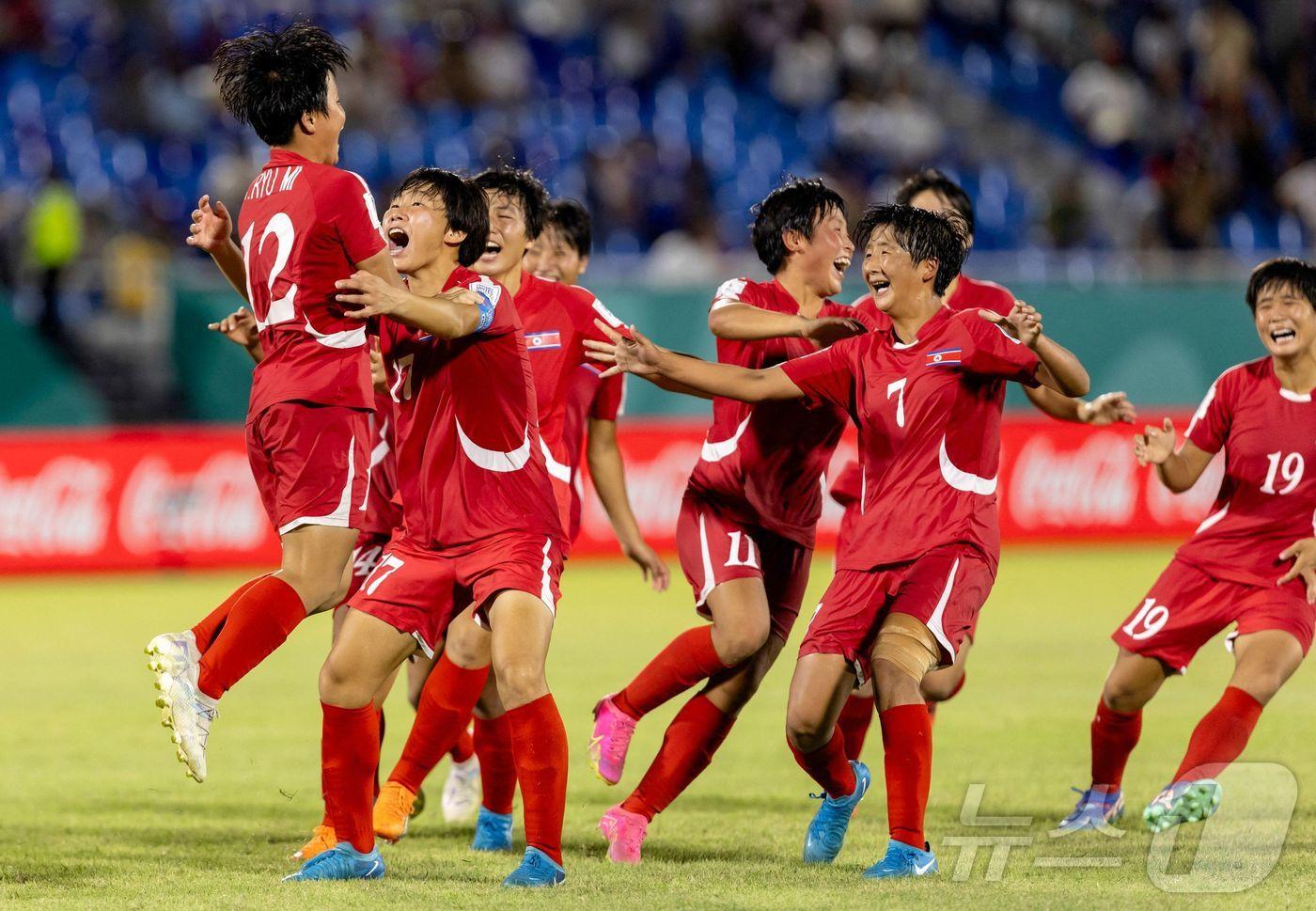 본문 이미지 - 북한 여자 U17 대표팀ⓒ AFP=뉴스1