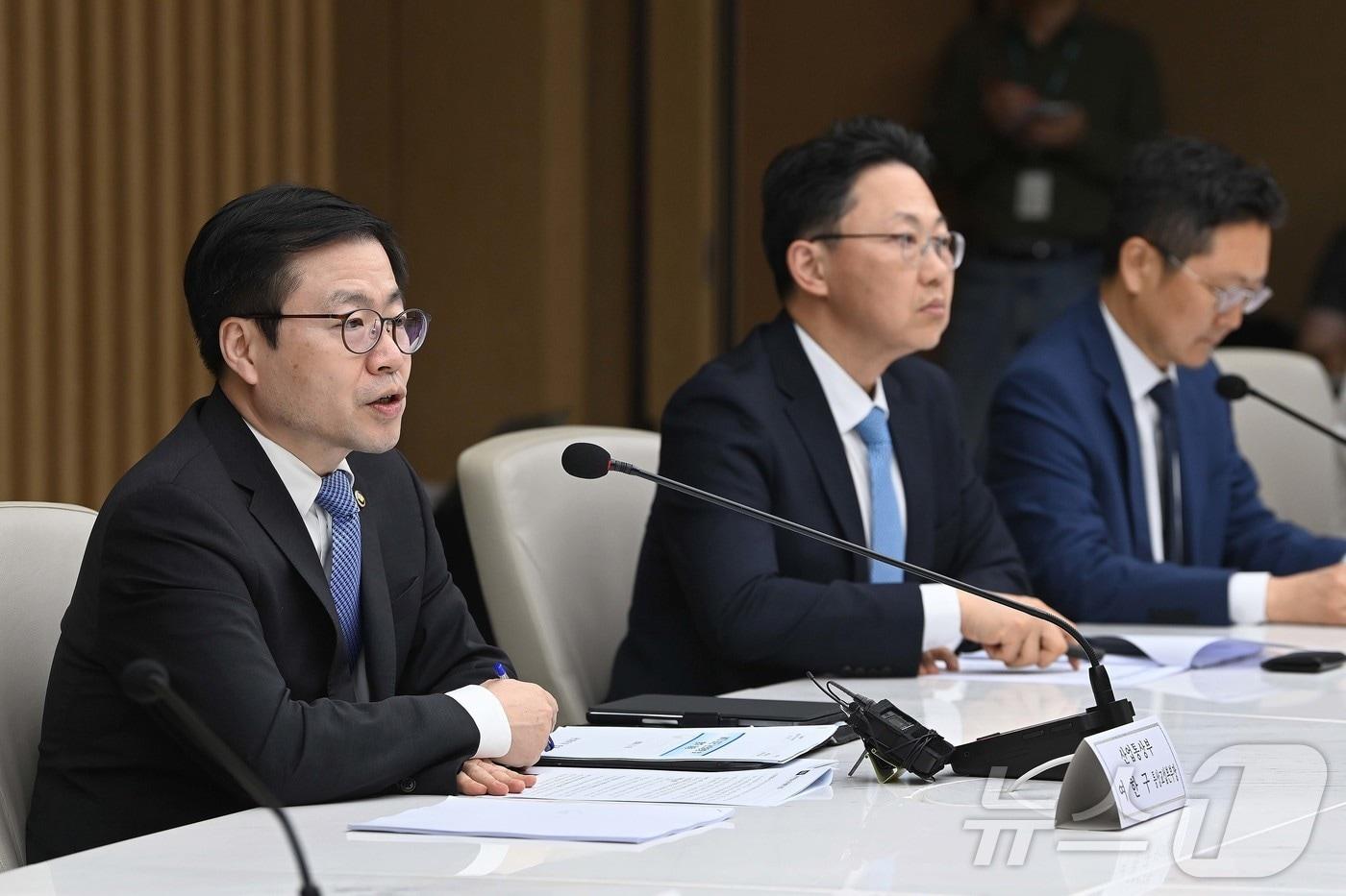본문 이미지 - 여한구 산업통상부 통상교섭본부장이 18일 오후 서울 중구 대한상공회의소에서 열린 제56차 통상추진위원회에서 발언을 하고 있다. (산업통상부 제공. 재판매 및 DB 금지) 2026.5.18 ⓒ 뉴스1
