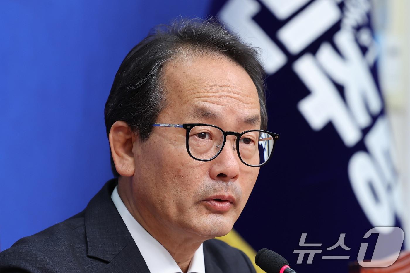본문 이미지 - 강준현 더불어민주당 수석대변인이 19일 서울 여의도 국회에서 기자간담회를 하고 있다. 2026.5.19 ⓒ 뉴스1 신웅수 기자