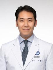 본문 이미지 - 이준원 강남세브란스병원 안과 교수.(강남세브란스병원 제공)
