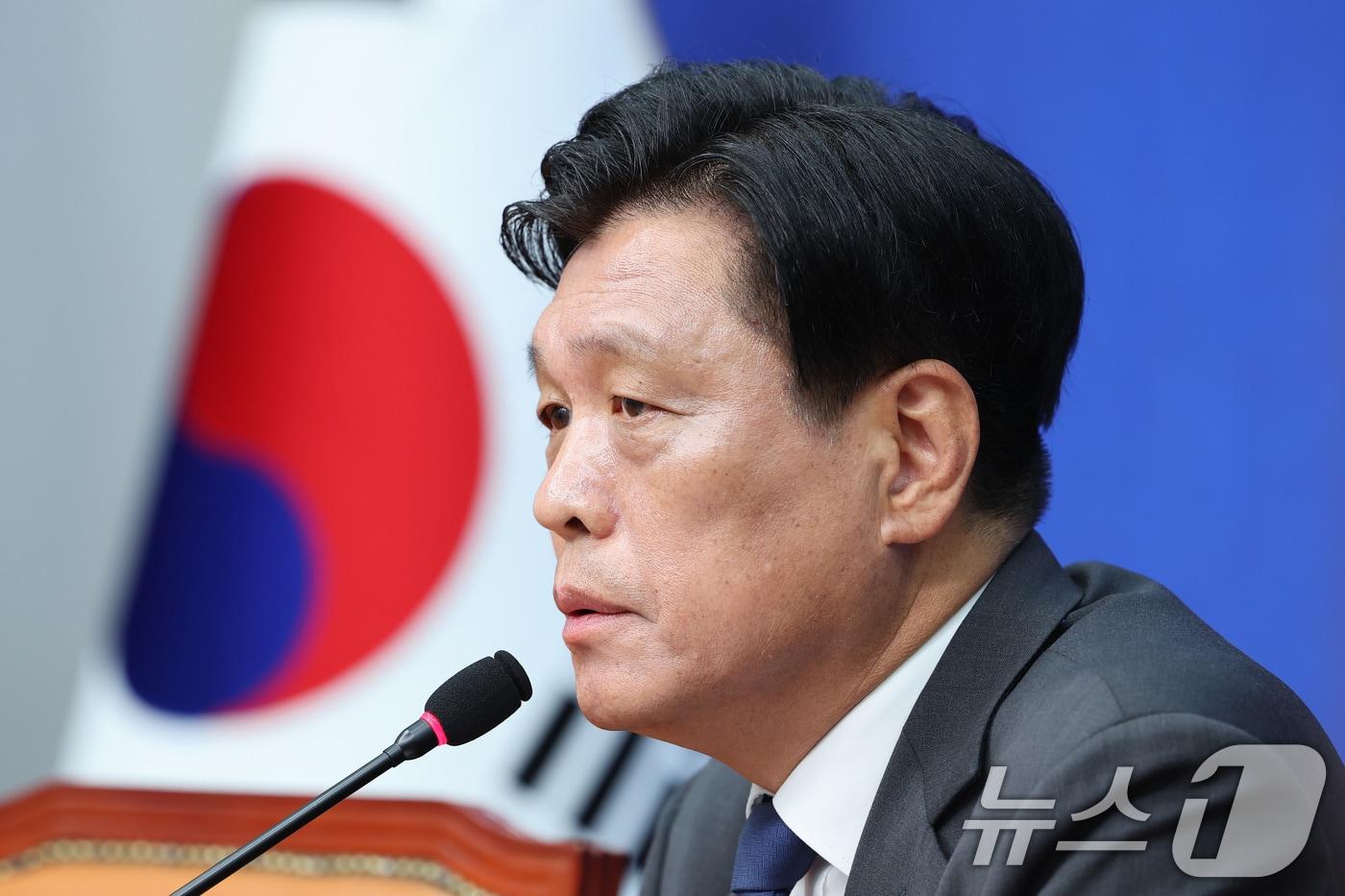 본문 이미지 - 더불어민주당 총괄선대본부장을 맡은 조승래 사무총장. ⓒ 뉴스1 신웅수 기자
