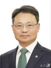 본문 이미지 - 박은식 산림청장