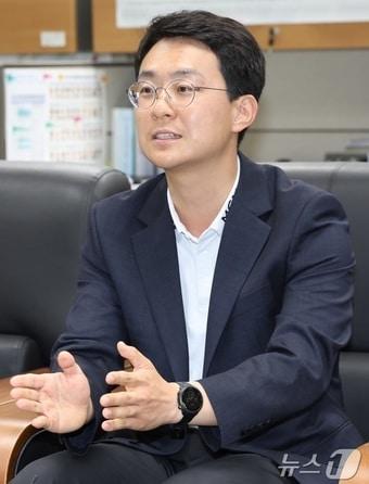본문 이미지 - 박지원 더불어민주당 군산·김제·부안을 국회의원 후보. ⓒ 뉴스1 유경석 기자