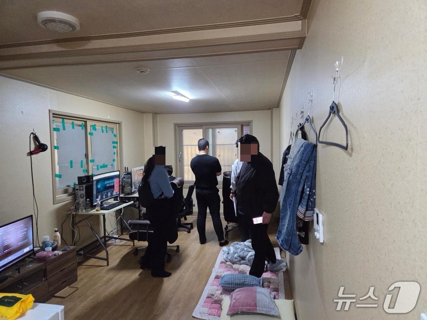 본문 이미지 - 정선경찰서, 불법 사행성 게임장 단속 현장.(정선경찰서 제공, 재판매 및 DB금지)