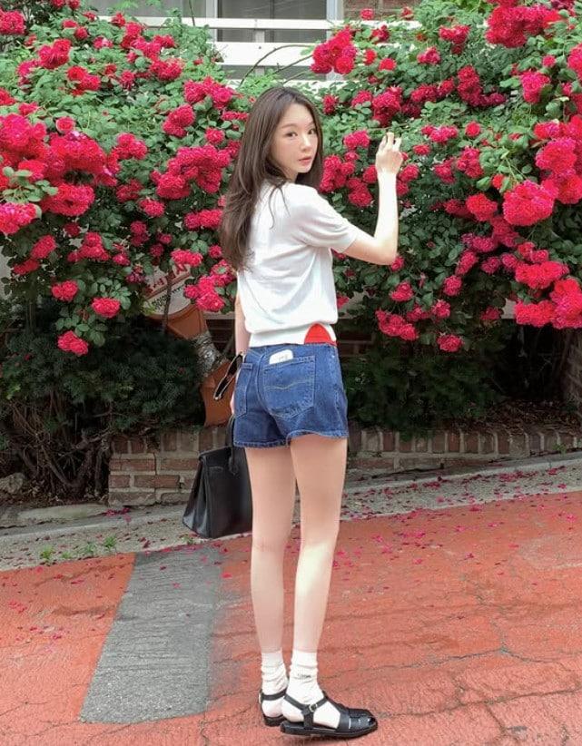 본문 이미지 - 사진=강민경 인스타그램