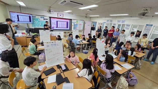 본문 이미지 - IB PYP 월드스쿨 인증을 획득한 청주 동주초등학교 IB 교육 활동 모습.(청주교육지원청 제공. 재판매 및 DB금지)/뉴스