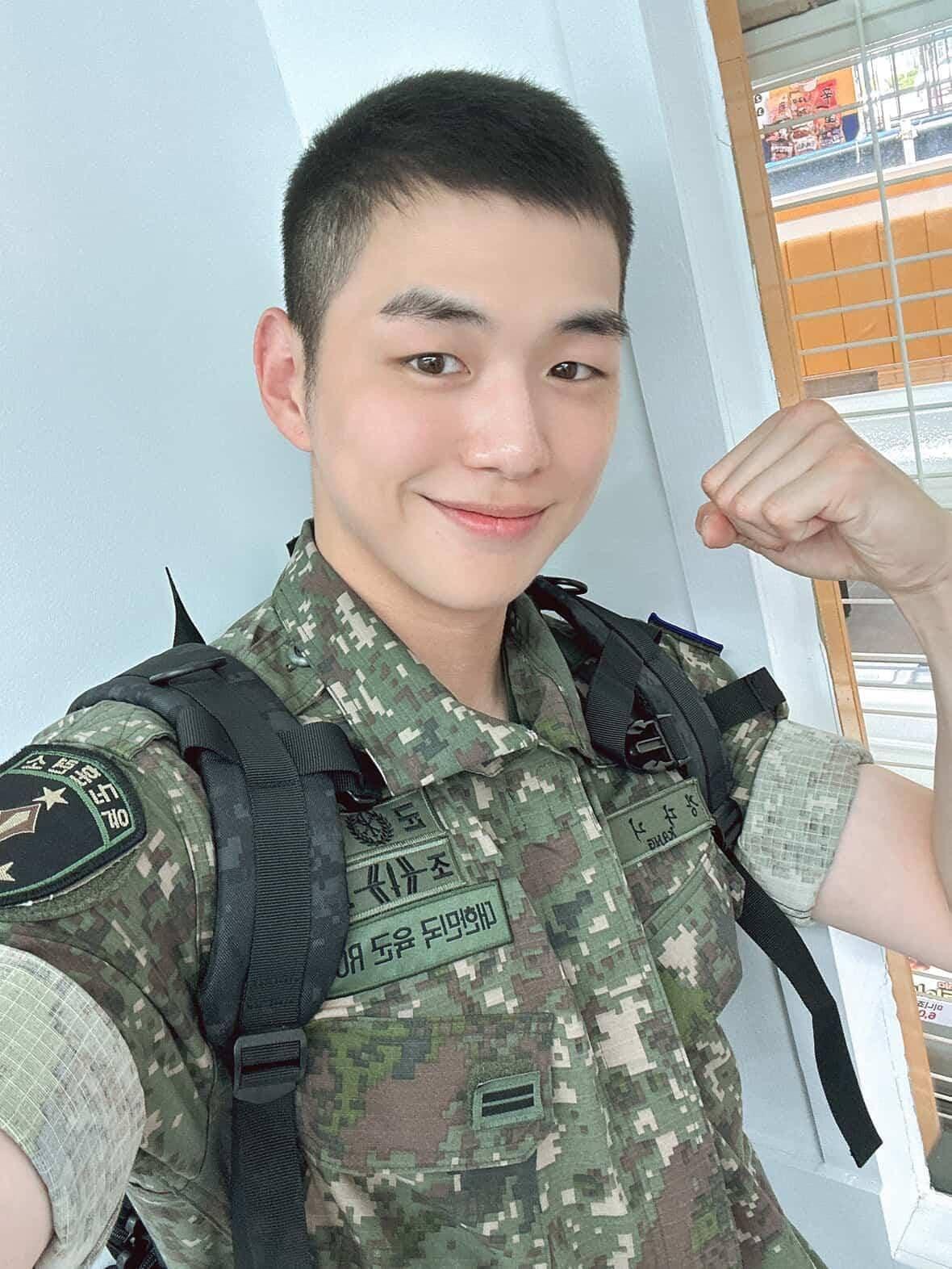 본문 이미지 - 강다니엘 인스타그램