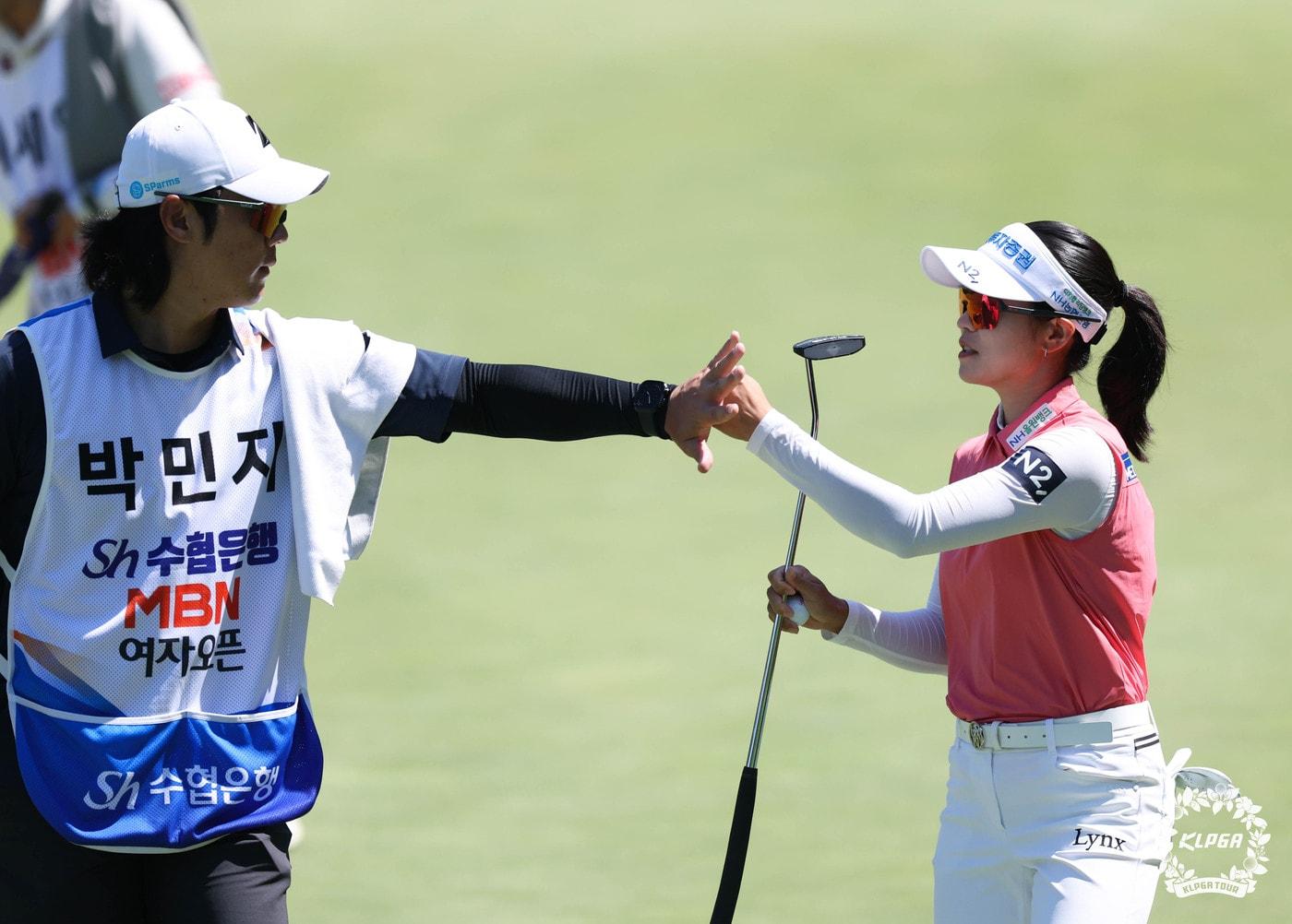 본문 이미지 - KLPGA 투어 통산 20승을 달성한 박민지. (KLPGA 제공)