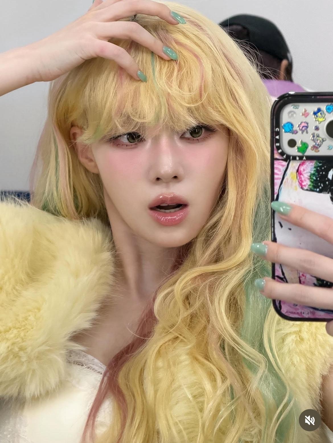 본문 이미지 - 사진 = 윈터 인스타그램