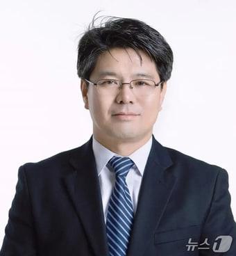 본문 이미지 - 안영철 부산외대 교수