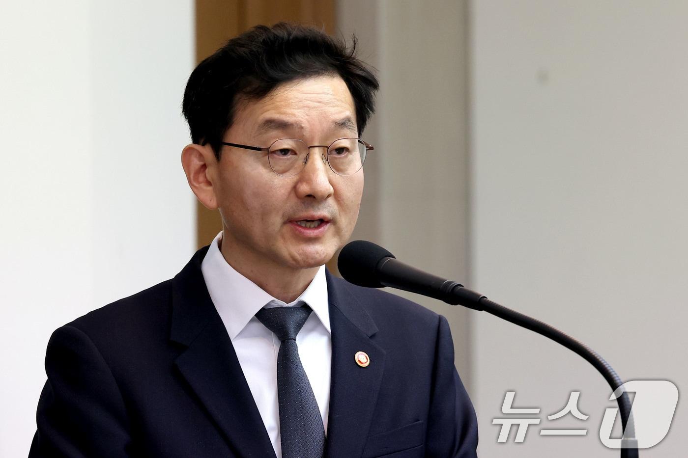본문 이미지 - 윤창렬 국무조정실장. 2026.5.6 ⓒ 뉴스1 이광호 기자
