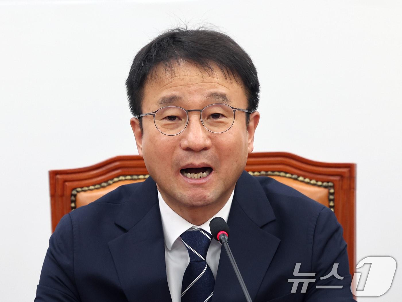 본문 이미지 - 한병도 더불어민주당 원내대표가 7일 오전 서울 여의도 국회에서 열린 정책조정회의에서 모두발언을 하고 있다. 2026.5.7 ⓒ 뉴스1 황기선 기자