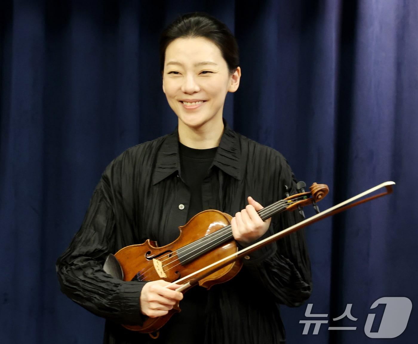 본문 이미지 - 바이올리니스트 클라라 주미 강 ⓒ 뉴스1 조연우 인턴기자