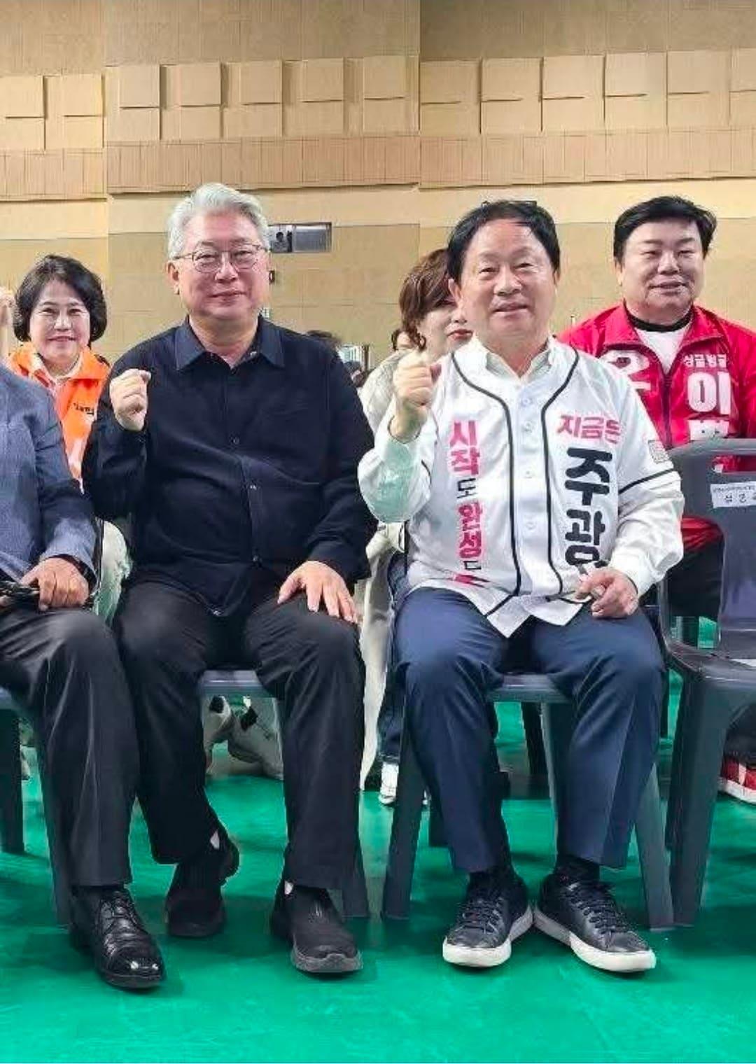 본문 이미지 -  조응천 개혁신당 경기도지사 후보와 주광덕 국민의힘 남양주시장 예비후보. (조응천 후보 SNS 갈무리) 2026.05.09/뉴스1