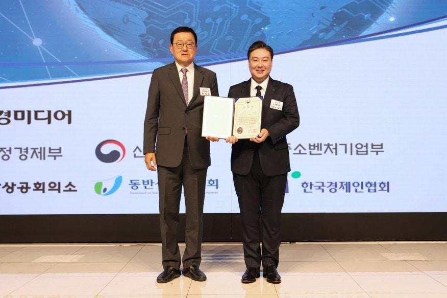 본문 이미지 - 최준호 형지엘리트 대표가 '대한민국 글로벌리더'로 선정됐다.(형지엘리트 제공)