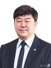 본문 이미지 - 전원석 시의원.(부산시의회 제공. 재판매 및 DB금지)