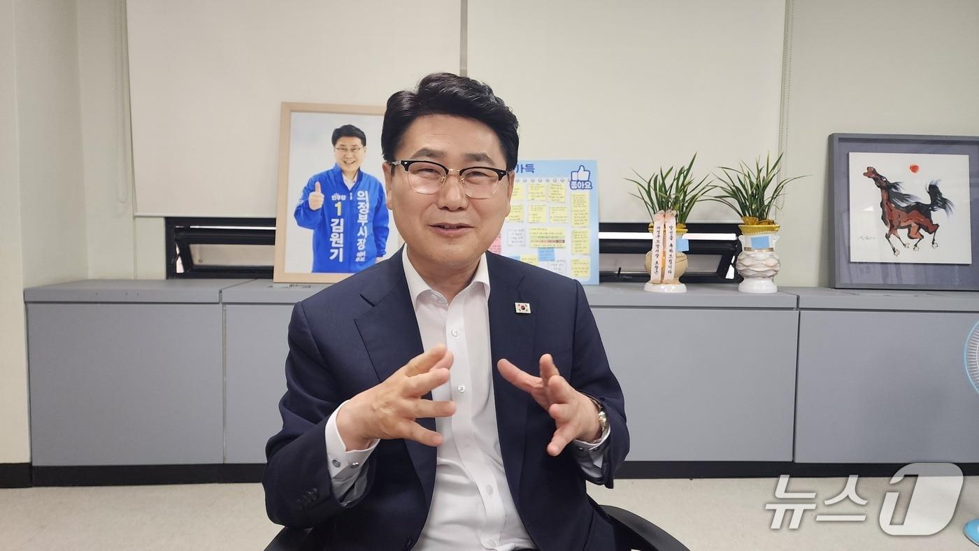 본문 이미지 - 김원기 경기 의정부시장 당선인 (사진 김원기 당선인 측)