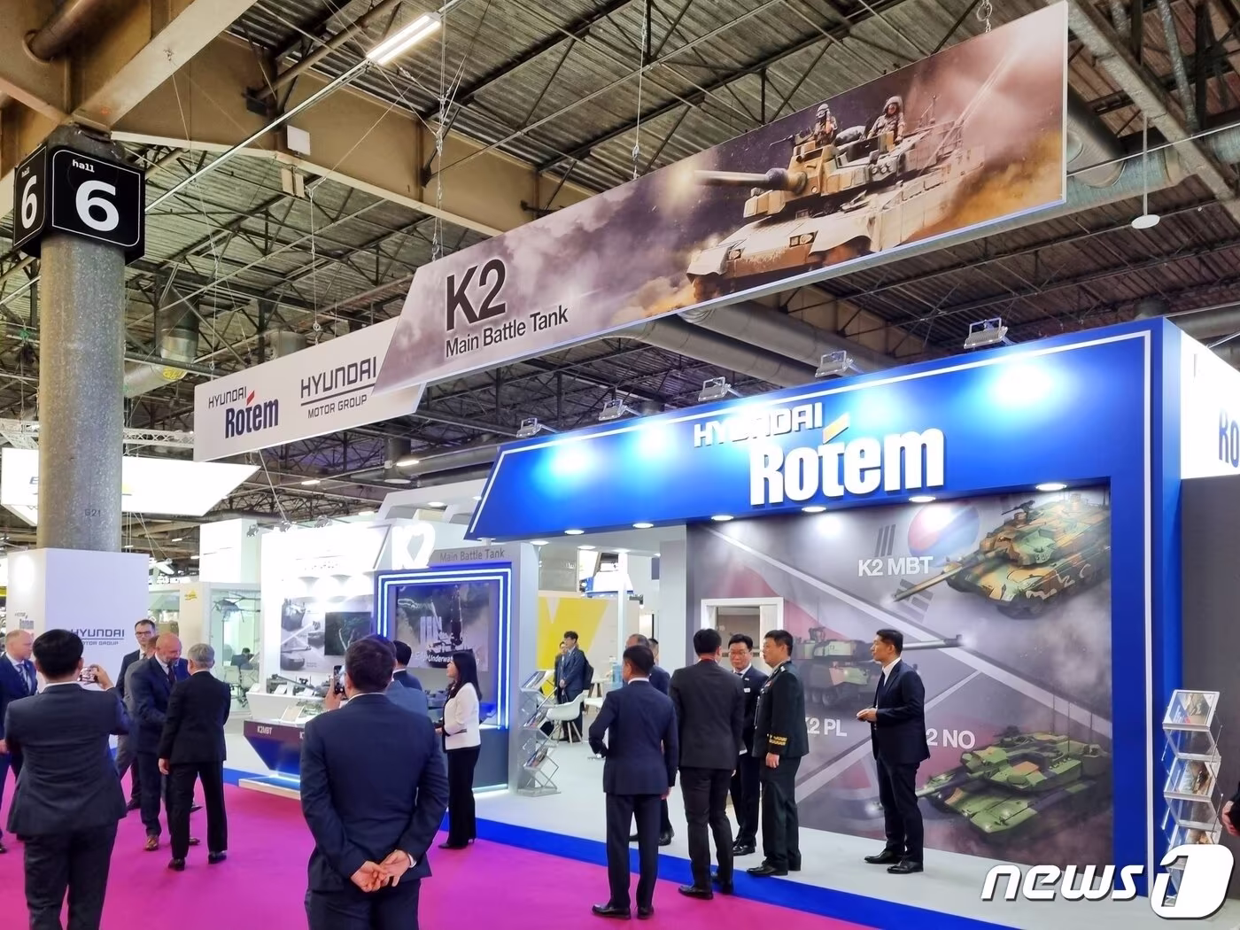 본문 이미지 - '유로사토리(Eurosatory) 2024' 현대로템 부스.(현대로템 제공)