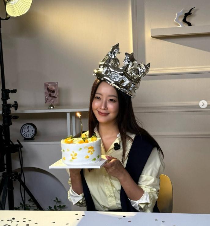 본문 이미지 - 김희선 인스타그램
