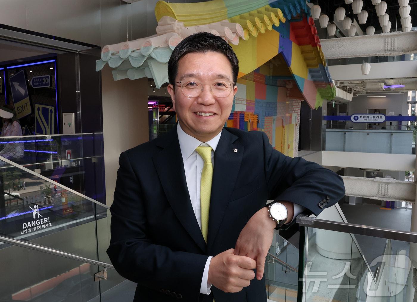 본문 이미지 - 박성혁 한국관광공사 사장이 서울 중구 한국관광공사 서울센터에서 뉴스1과 인터뷰를 하고 있다. 2026.6.11 ⓒ 뉴스1 김진환 기자