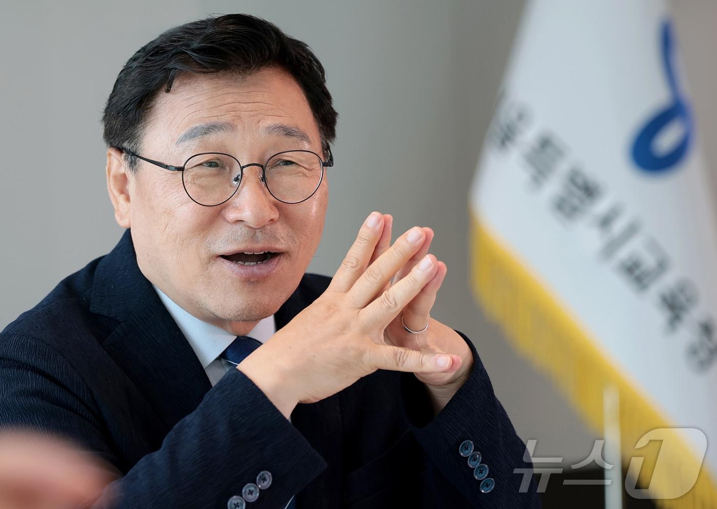 본문 이미지 - 정근식 서울시교육감이 12일 서울 용산구 서울시교육청에서 뉴스1과 인터뷰를 하고 있다. 2026.6.12 ⓒ 뉴스1 권현진 기자