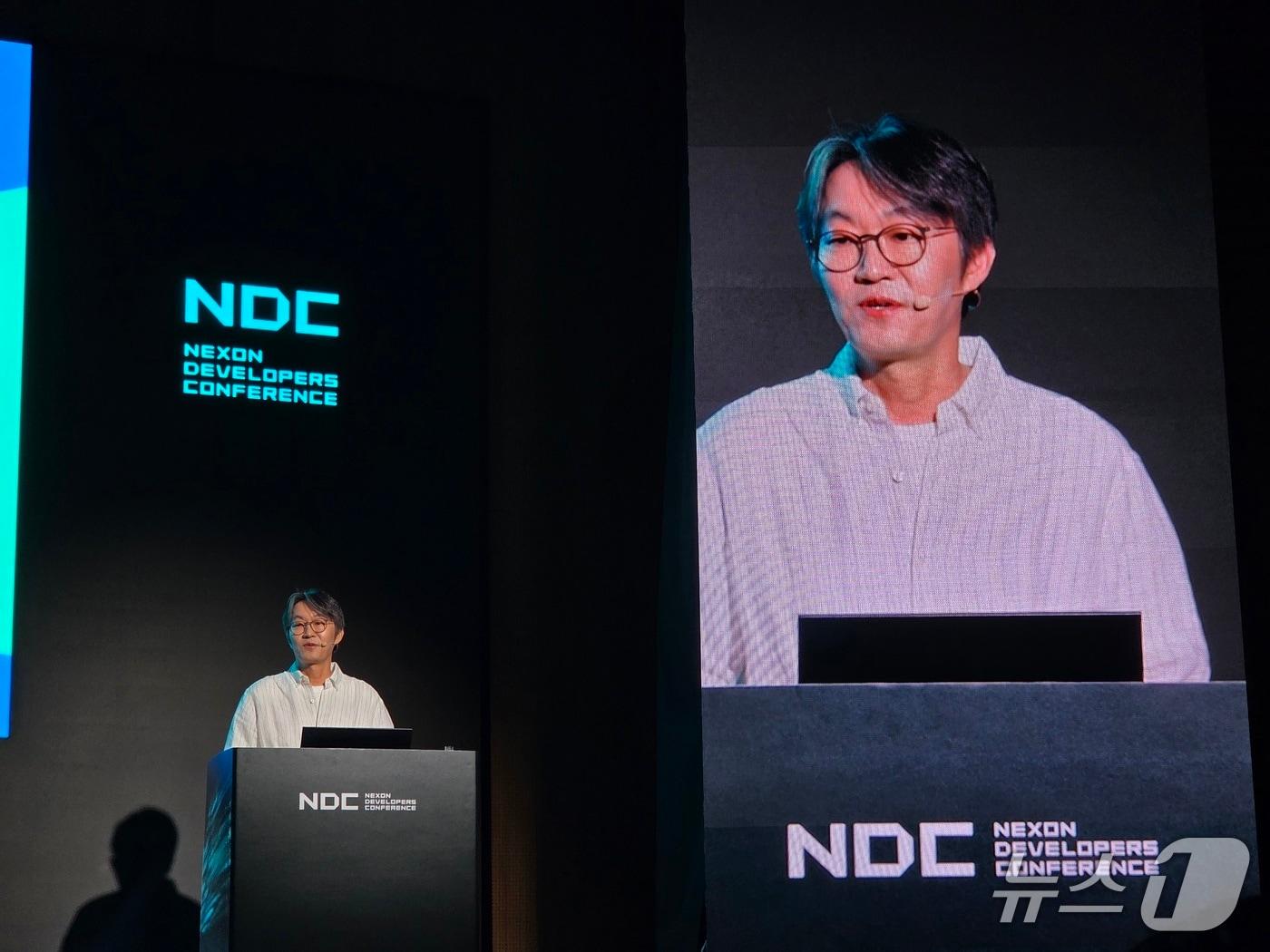 본문 이미지 - 이정헌 넥슨 일본법인 대표가 16일 오전 '넥슨 개발자 콘퍼런스'(Nexon Developers Conference·NDC) 2026에서 개회사를 말하고 있다. 2026.06.16./뉴스1 ⓒNews1 김정현 기자
