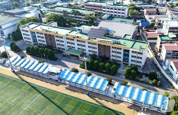 본문 이미지 - 이리공업고등학교 전경.(전북교육청 제공, 재판매 및 DB 금지)/뉴스1