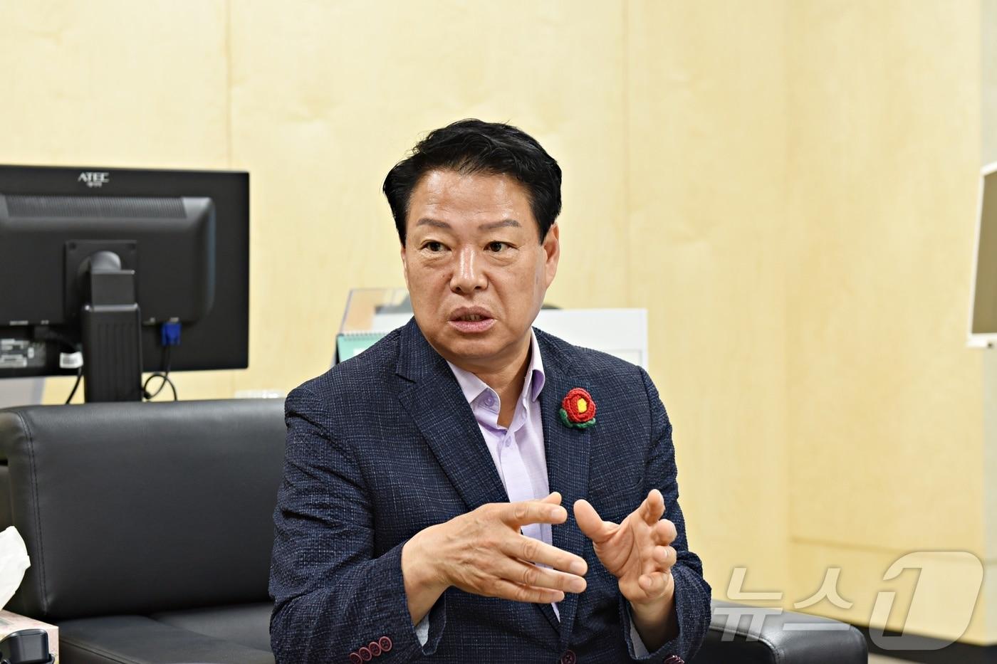본문 이미지 - 박성현 광양시장 당선인이 17일 뉴스1과 인터뷰를 진행하고 있다. ⓒ 뉴스1 김성준 기자