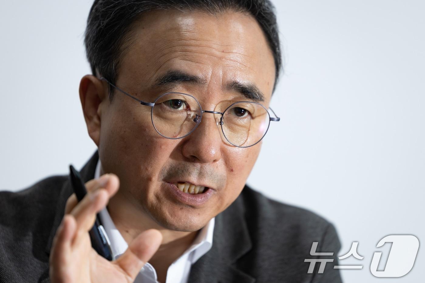 본문 이미지 - 임문영 더불어민주당 의원이 17일 서울 여의도 국회 의원회관에서 뉴스1과 인터뷰하고 있다. ⓒ 뉴스1 유승관 기자