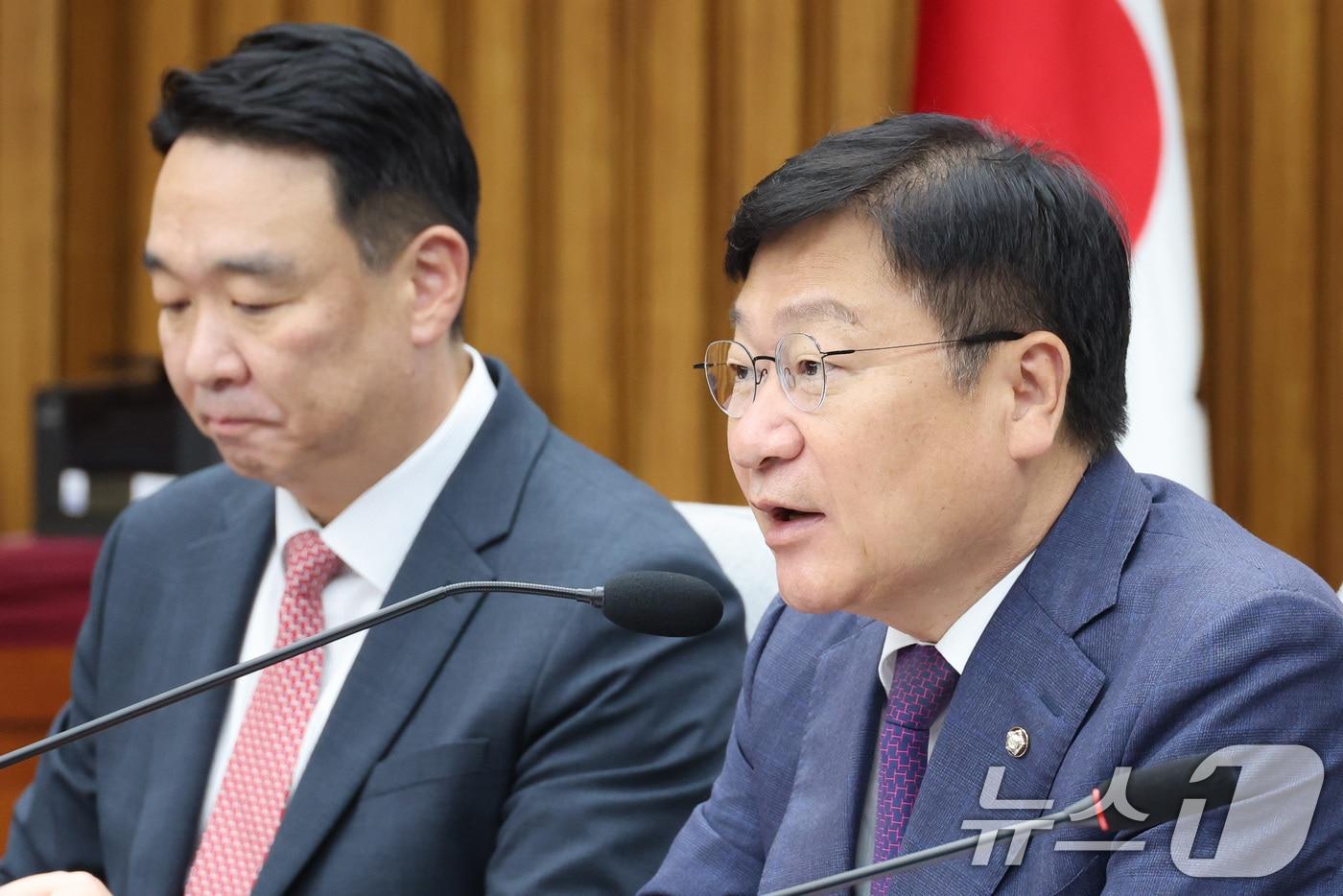 본문 이미지 - 정점식 국민의힘 원내대표가 서울 여의도 국회에서 열린 원내대책회의에서 발언하고 있다. 2026.6.19 ⓒ 뉴스1 신웅수 기자